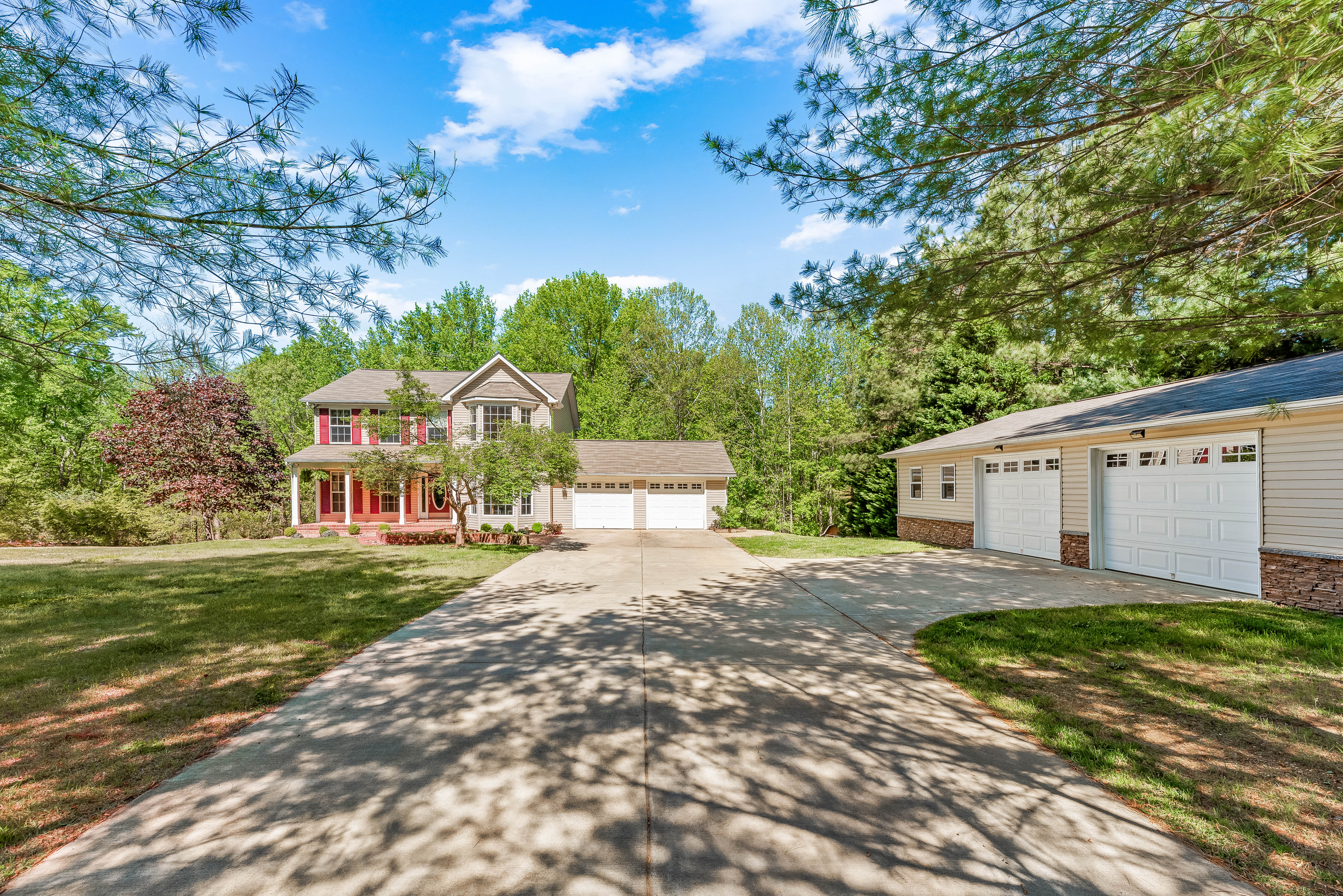 Exterior of 25299 Mount Sterling Court